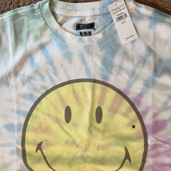 Nwt American Eagle Tailgate Smiley Face 